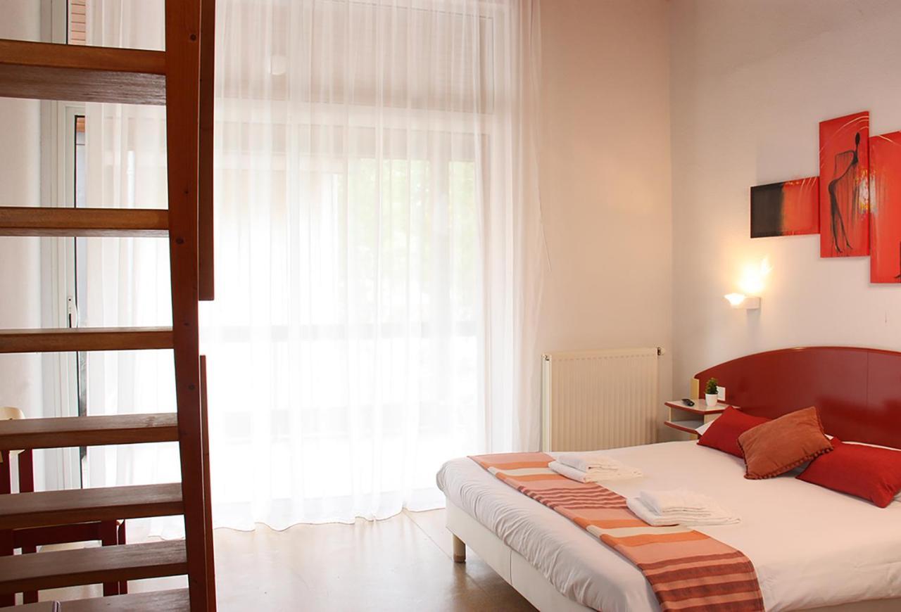 Hotel Azureva Ronce Les Bains Zewnętrze zdjęcie