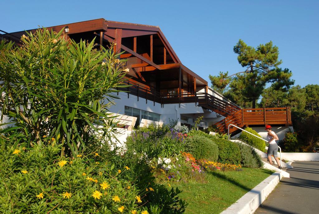 Hotel Azureva Ronce Les Bains Zewnętrze zdjęcie