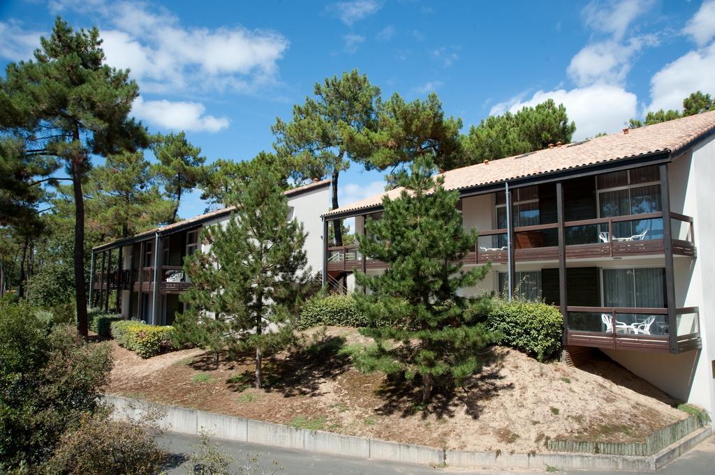 Hotel Azureva Ronce Les Bains Zewnętrze zdjęcie
